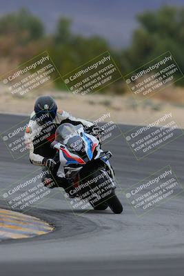 media/Jan-14-2023-SoCal Trackdays (Sat) [[497694156f]]/Turn 10 (1050am)/